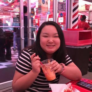 Meet your Posher, Grace